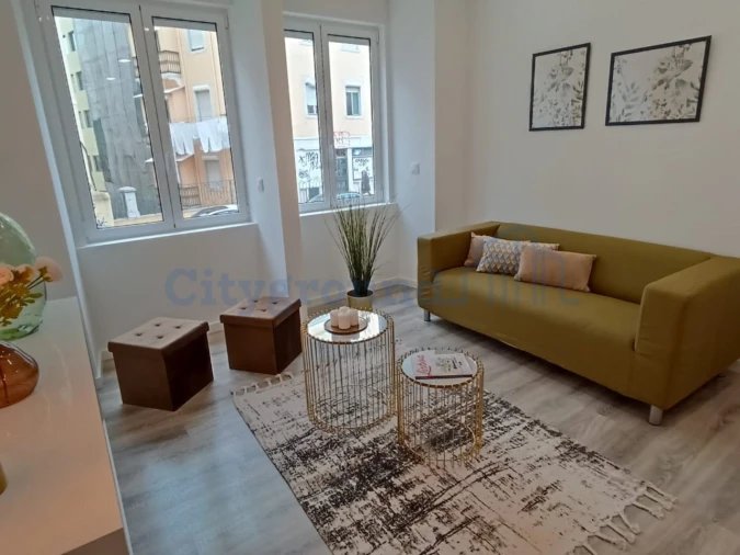 Apartamento T3 para Venda em Benfica Foto 4