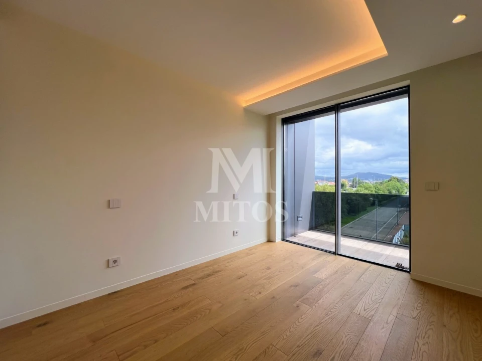Apartamento T3 para Venda em Santa Maria Maior e Monserrate e Meadela Foto 14