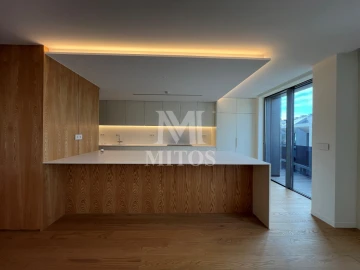 Apartamento T3 para Venda em Santa Maria Maior e Monserrate e Meadela