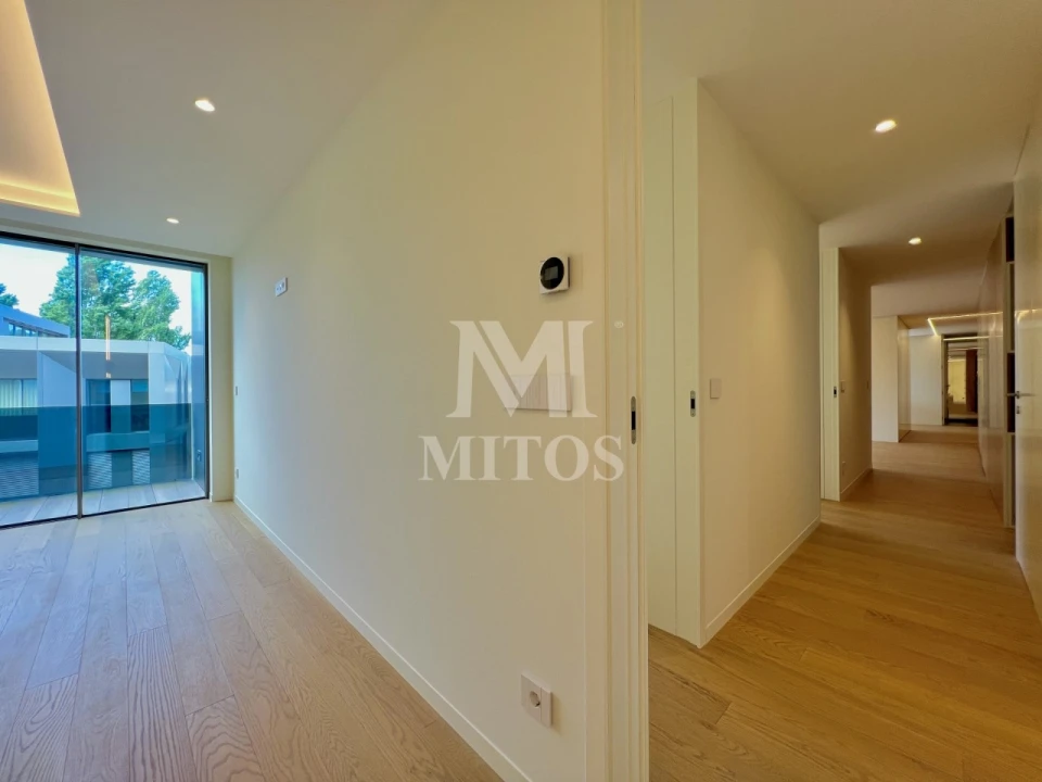 Apartamento T3 para Venda em Santa Maria Maior e Monserrate e Meadela Foto 11