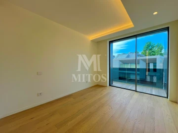Apartamento T3 para Venda em Santa Maria Maior e Monserrate e Meadela