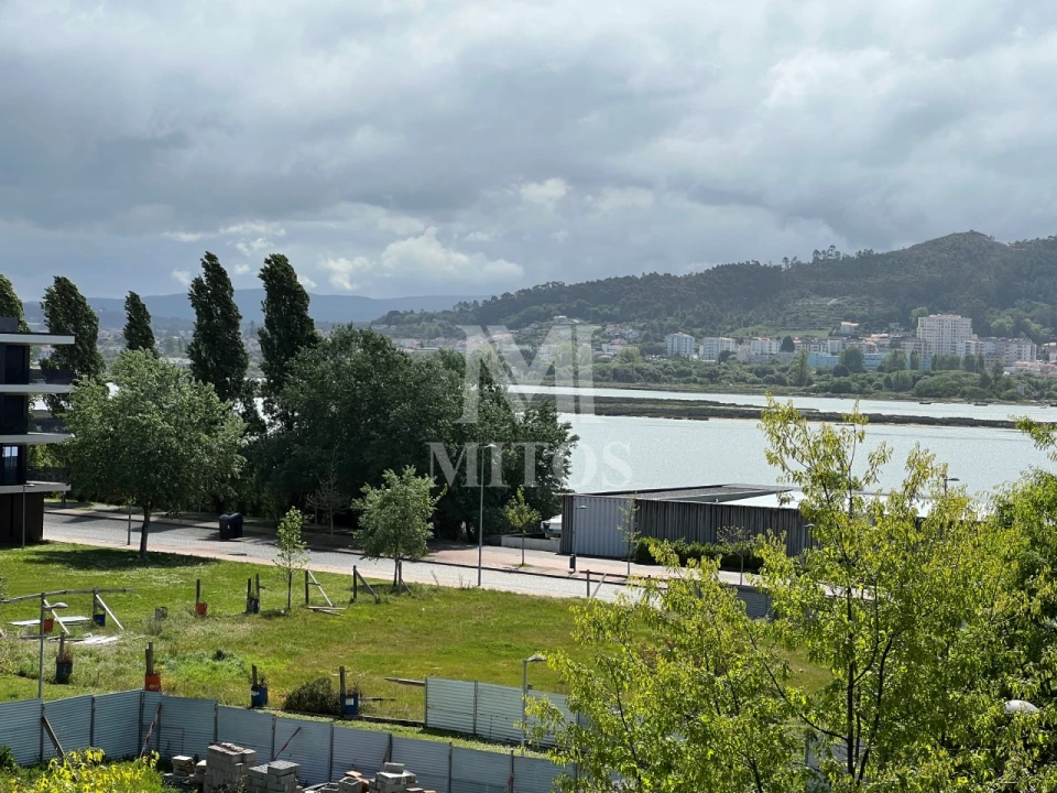 Apartamento T3 para Venda em Santa Maria Maior e Monserrate e Meadela Foto 29