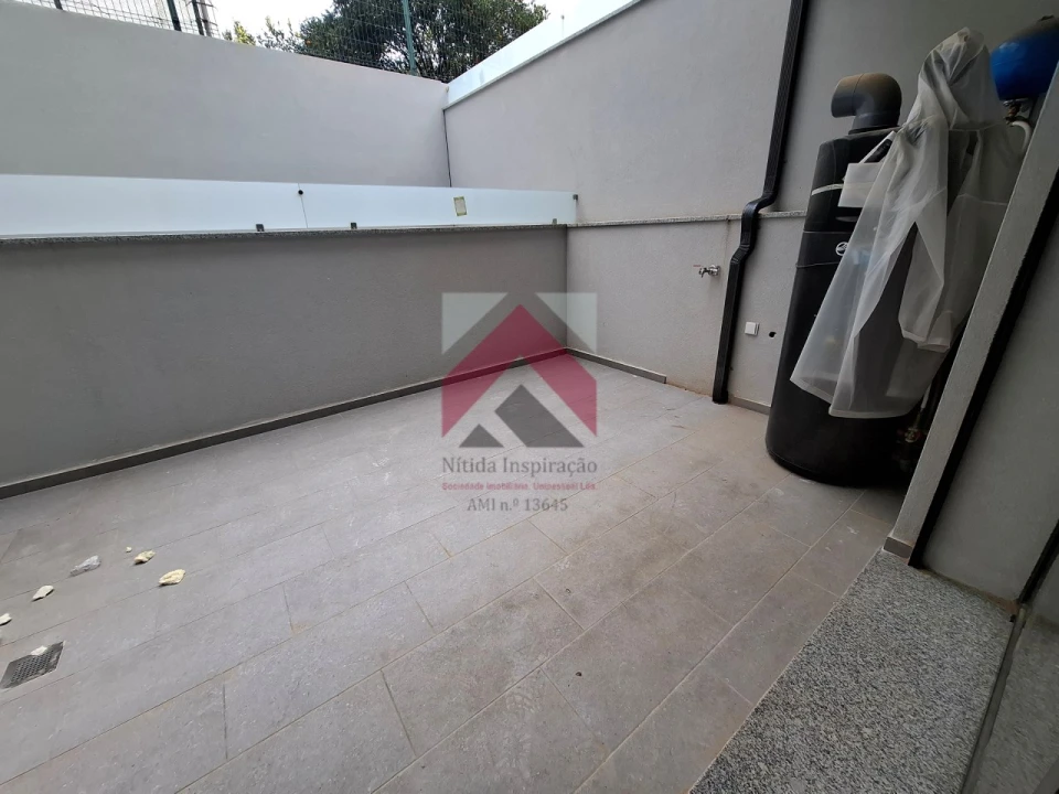 Apartamento T2 para Venda em Esgueira Foto 10