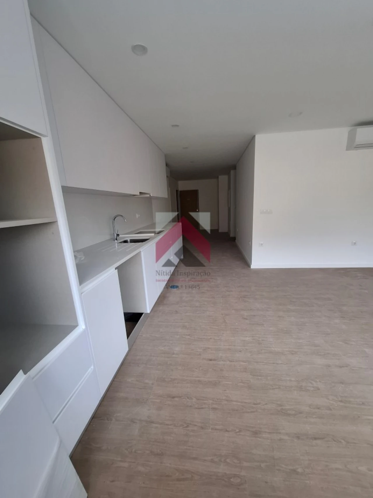 Apartamento T2 para Venda em Esgueira Foto 3