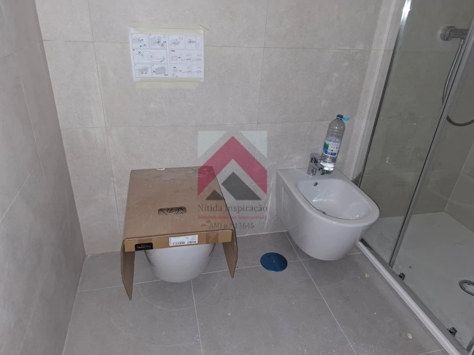 Apartamento T2 para Venda em Esgueira Foto 12