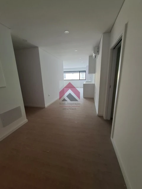 Apartamento T2 para Venda em Esgueira