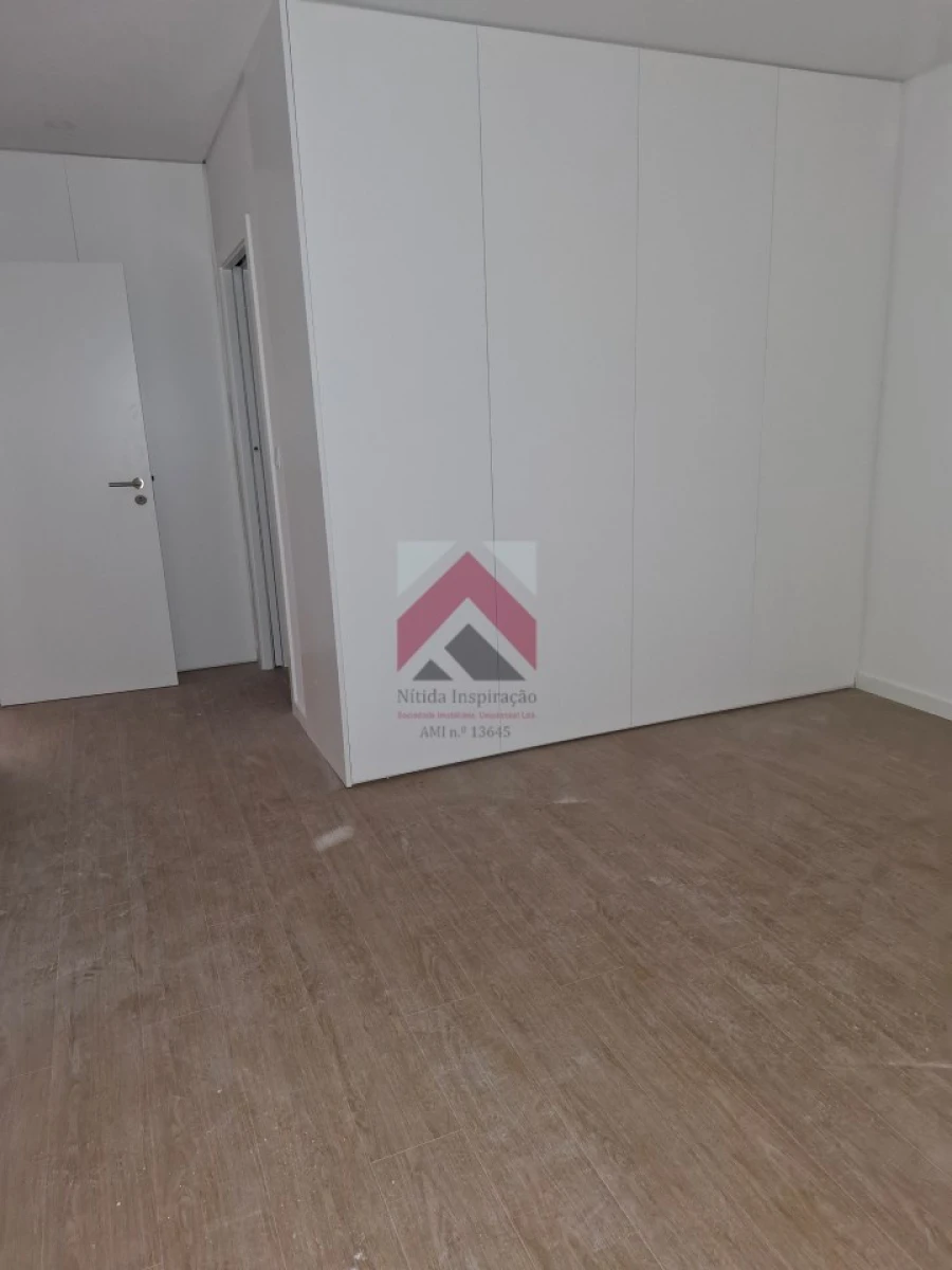 Apartamento T2 para Venda em Esgueira Foto 16