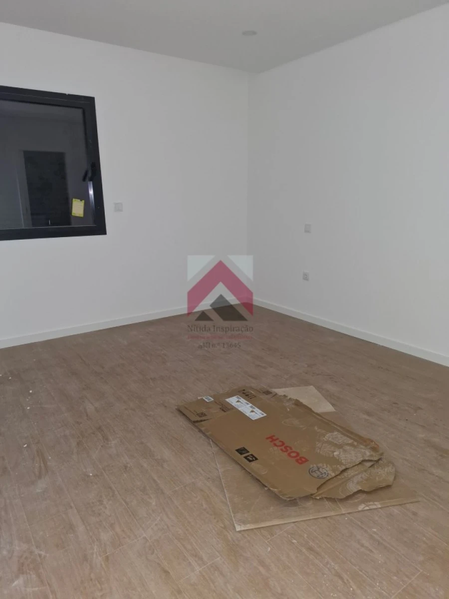 Apartamento T2 para Venda em Esgueira Foto 17