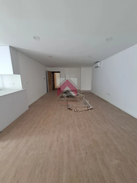 Apartamento T2 para Venda em Esgueira