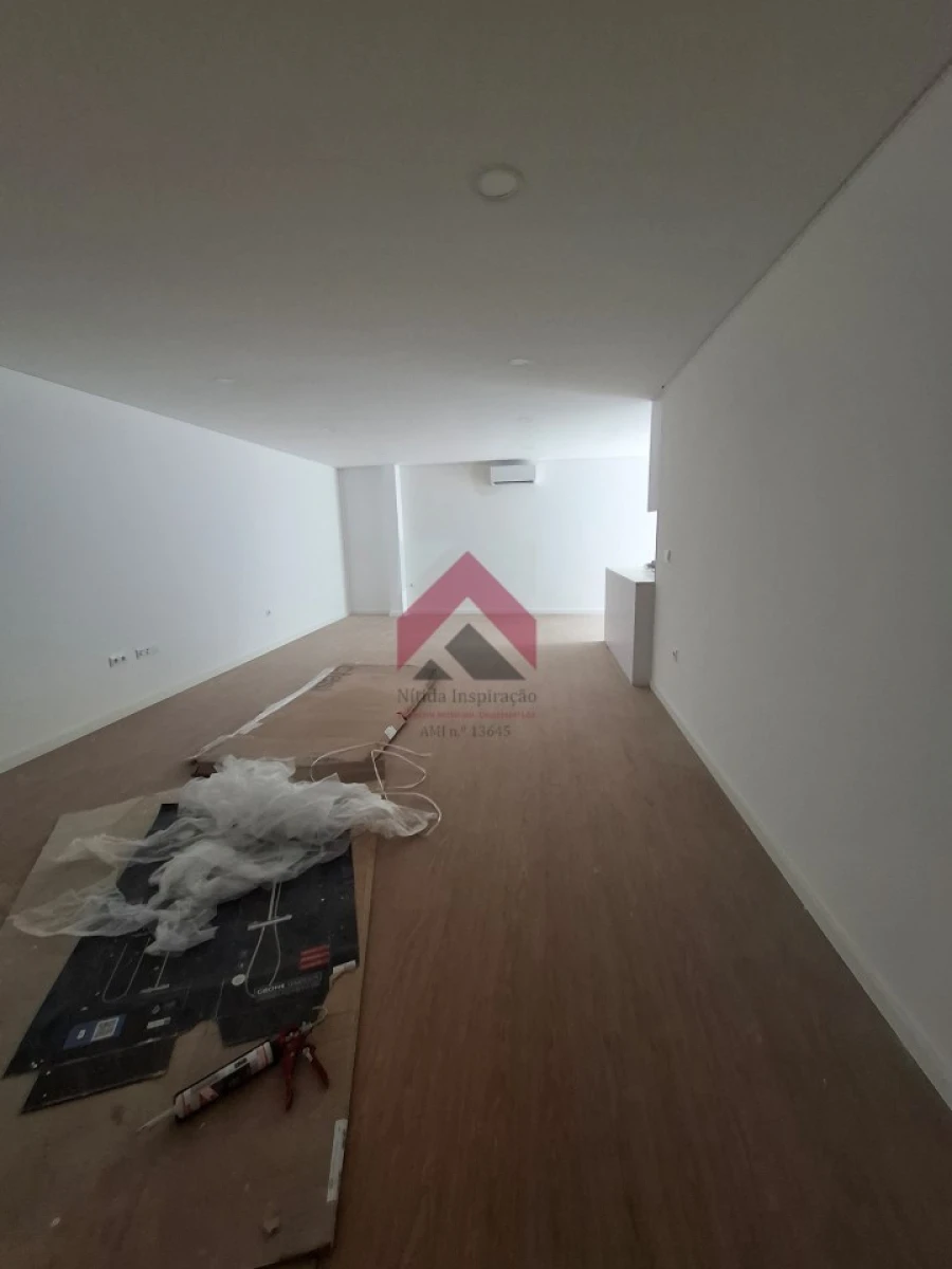 Apartamento T2 para Venda em Esgueira Foto 5