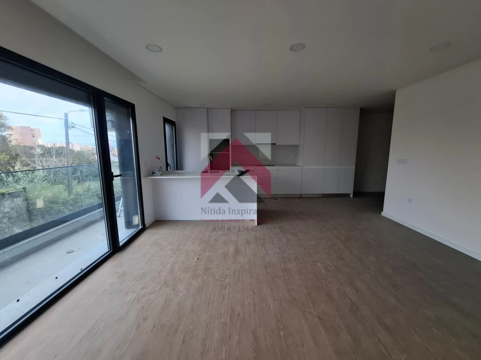 Apartamento T3 para Venda em Esgueira Foto 3