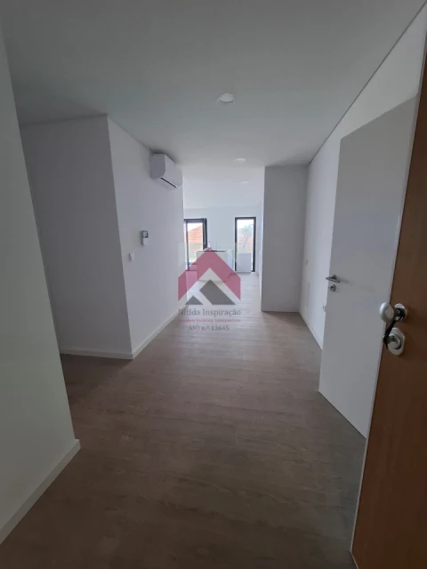 Apartamento T3 para Venda em Esgueira