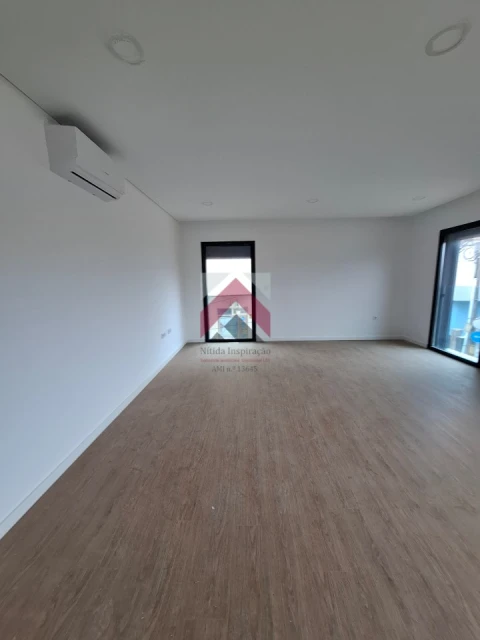 Apartamento T3 para Venda em Esgueira