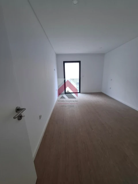 Apartamento T3 para Venda em Esgueira