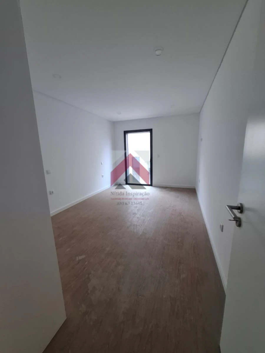 Apartamento T3 para Venda em Esgueira Foto 18