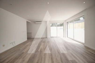 Moradia T4 para Venda em Lavos