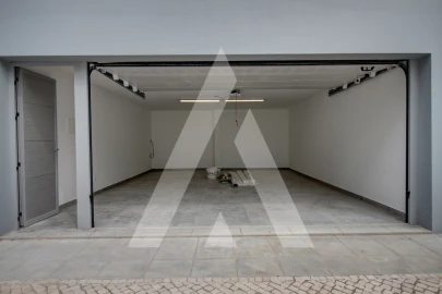 Moradia T4 para Venda em Lavos