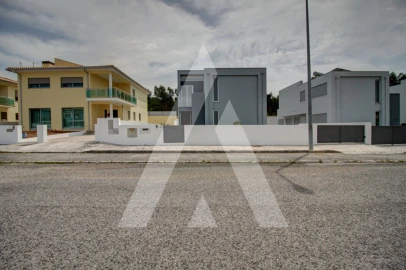 Moradia T4 para Venda em Lavos