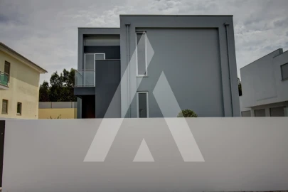 Moradia T4 para Venda em Lavos