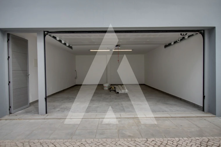 Moradia T4 para Venda em Lavos Foto 73