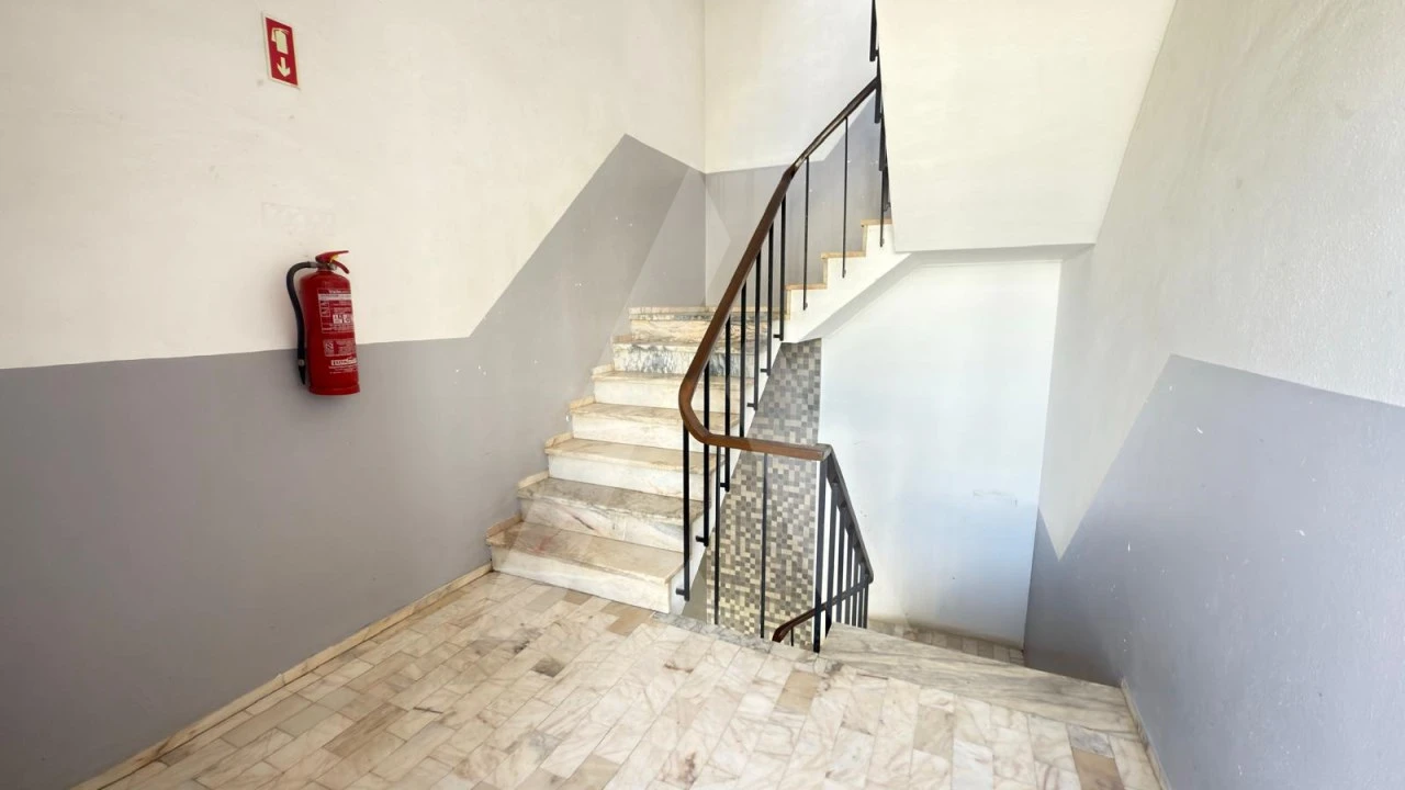 Apartamento T1 para Venda em Albufeira e Olhos de Água Foto 5