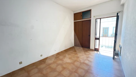 Apartamento T1 para Venda em Albufeira e Olhos de Água