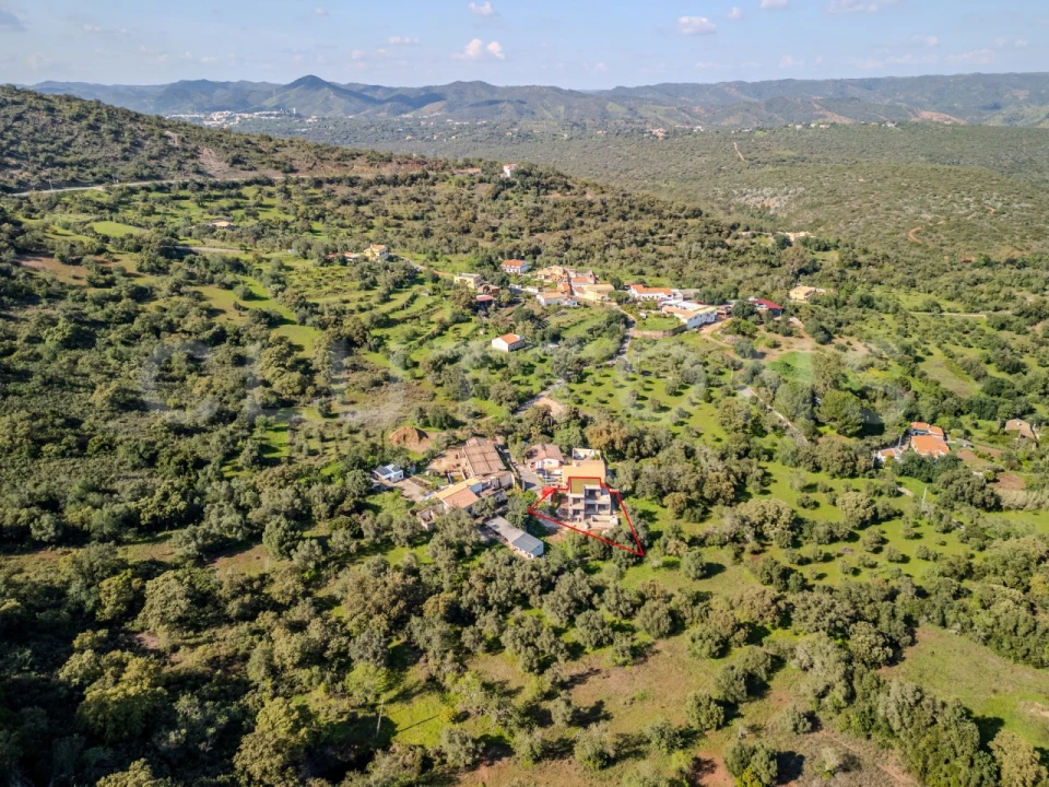 Moradia T3 para Venda em Loule (São Sebastião) Foto 7