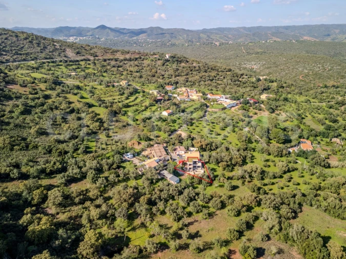 Moradia T3 para Venda em Loule (São Sebastião) Foto 7