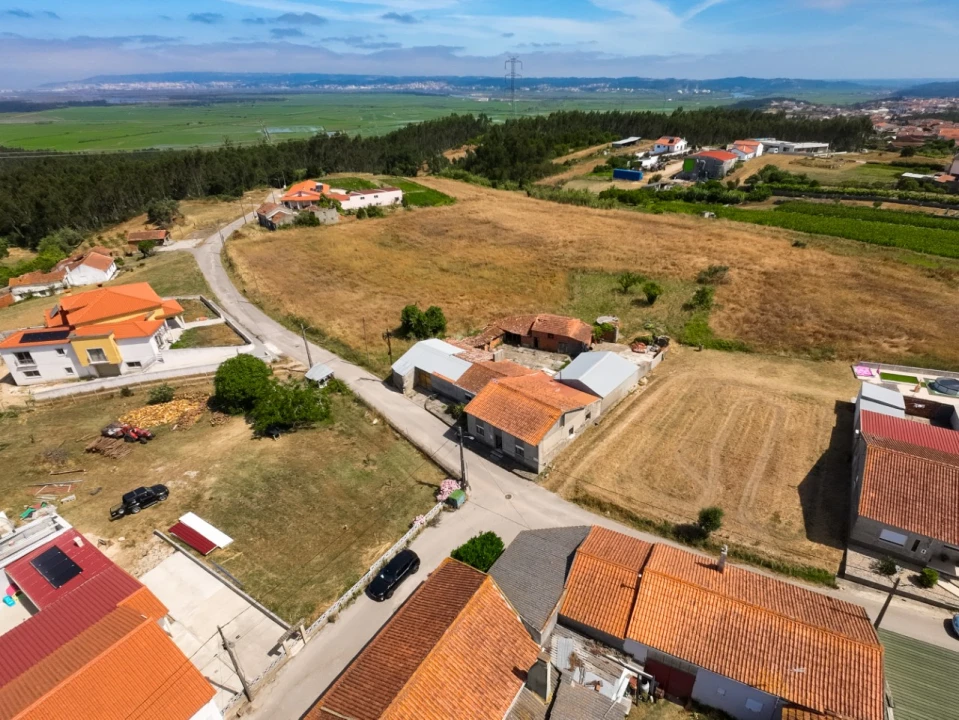 Moradia T3 para Venda em Alqueidão Foto 14
