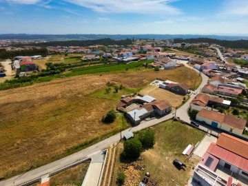 Moradia T3 para Venda em Alqueidão