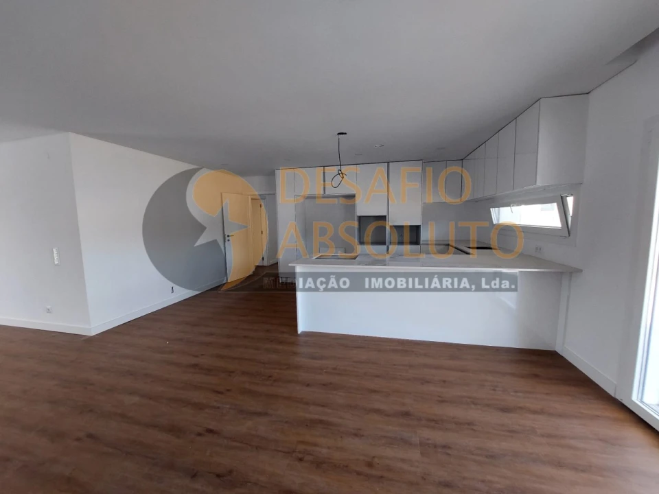 Moradia T3 para Venda em Palmela Foto 3