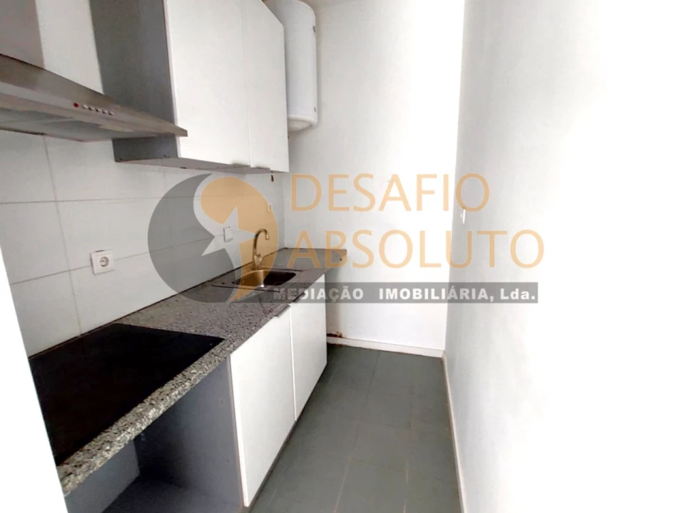 Loja para Venda em Amora Foto 3