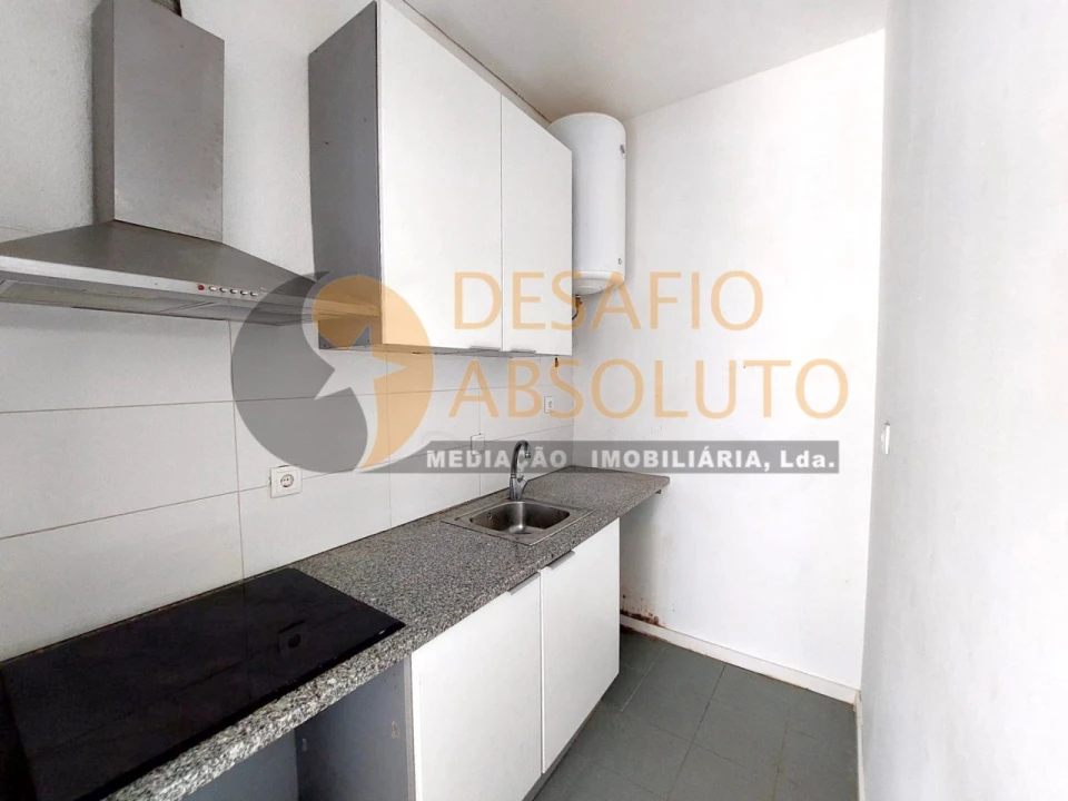 Loja para Venda em Amora Foto 4