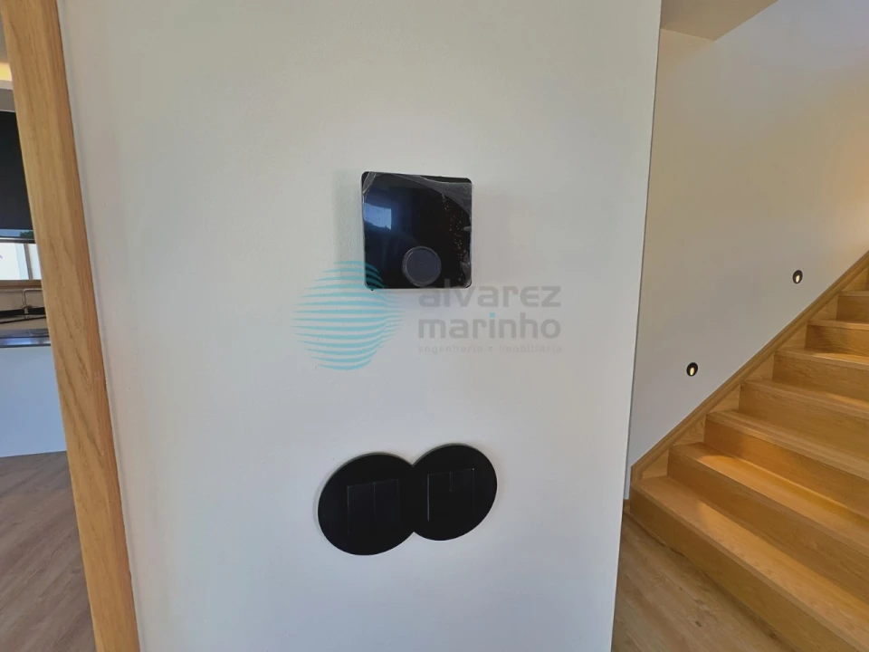 Moradia T4 para Venda em Santa Maria, São Pedro e Matacães Foto 37