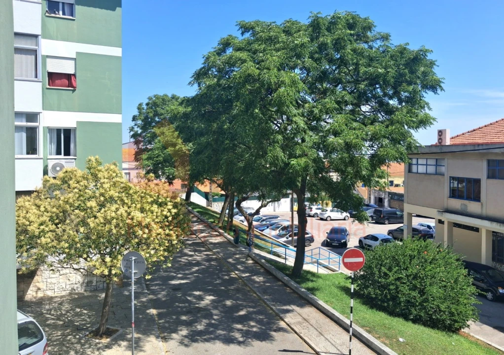 Apartamento T3 para Venda em Amora Foto 21