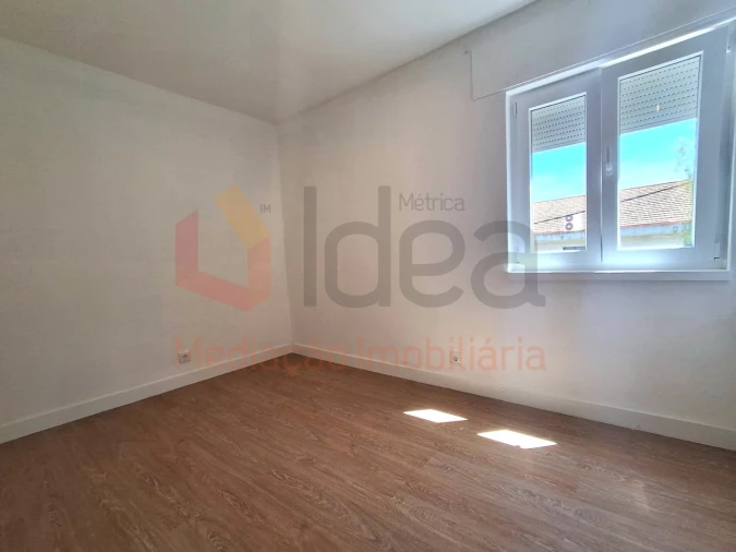 Apartamento T3 para Venda em Amora Foto 10