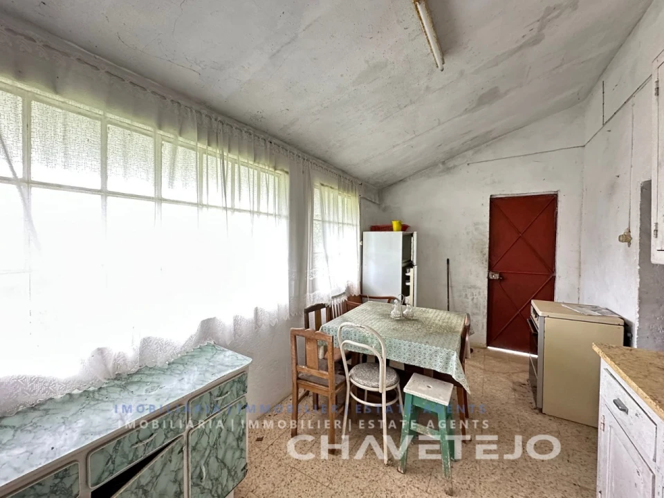Moradia T4 para Venda em Casais e Alviobeira Foto 11