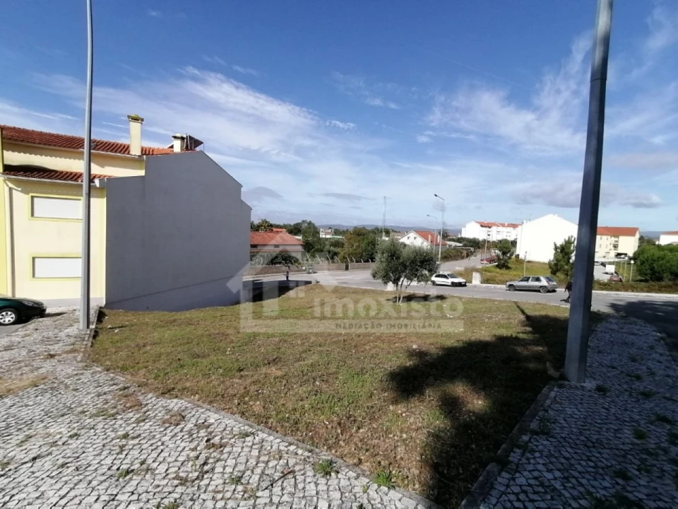Terreno P/ Prédio para Venda em Pedrogão Grande Foto 6