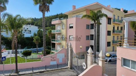 Apartamento T2 para Venda em Sesimbra (Santiago)