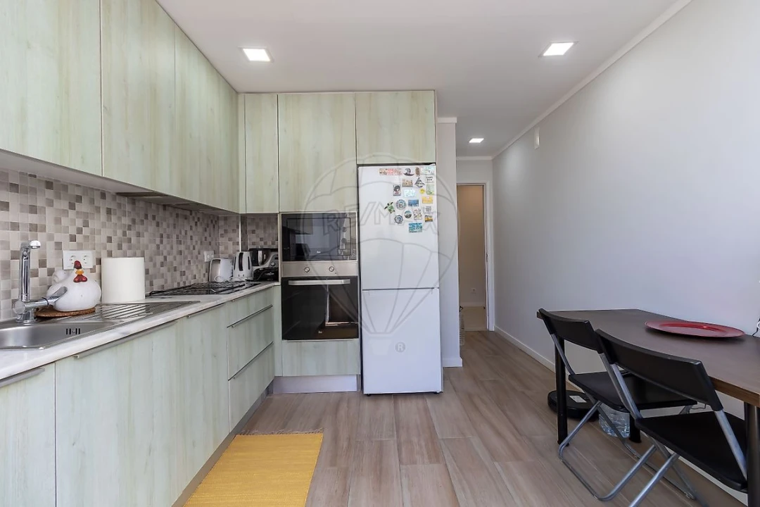 Apartamento T2 para Venda em Seixal, Arrentela e Aldeia de Paio Pires Foto 2