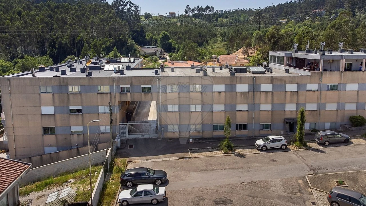 Apartamento T2 para Venda em Sandim, Olival, Lever e Crestuma Foto 28