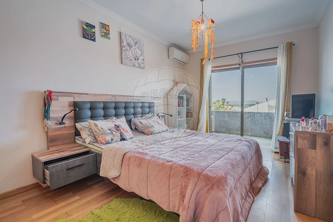 Apartamento T2 para Venda em Sandim, Olival, Lever e Crestuma Foto 14