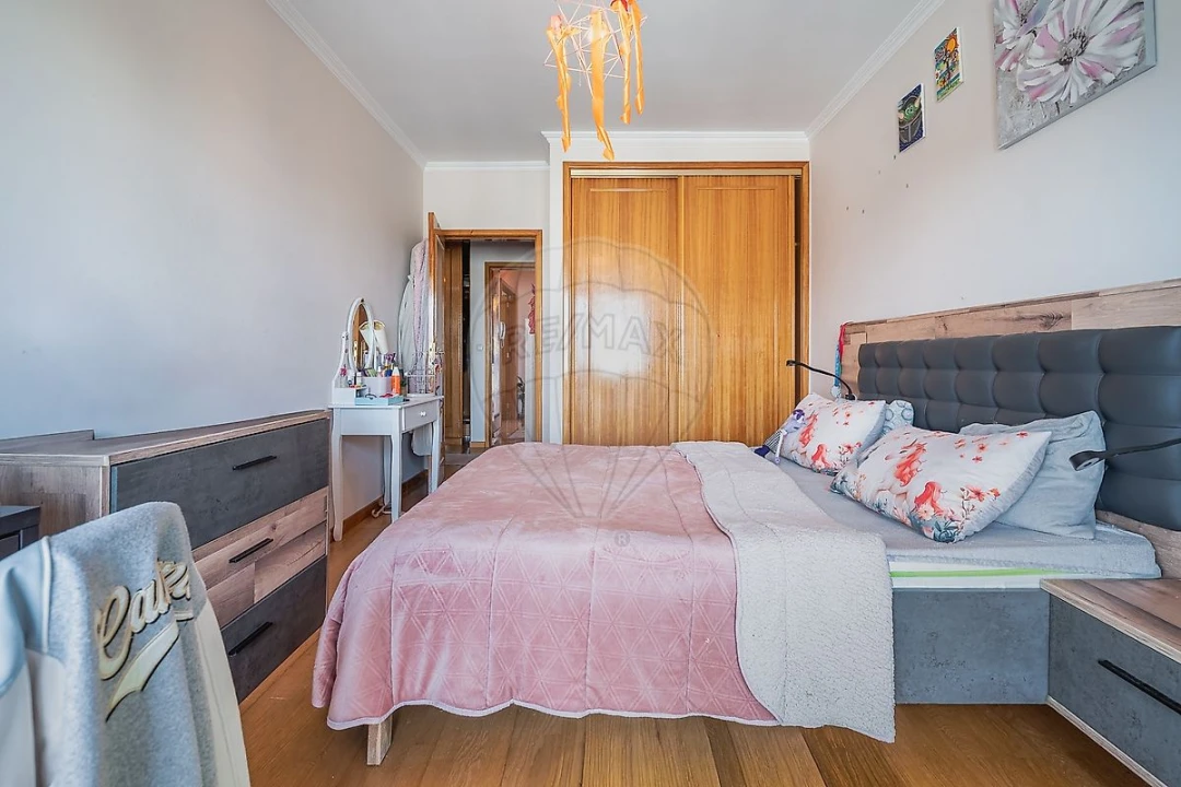Apartamento T2 para Venda em Sandim, Olival, Lever e Crestuma Foto 15