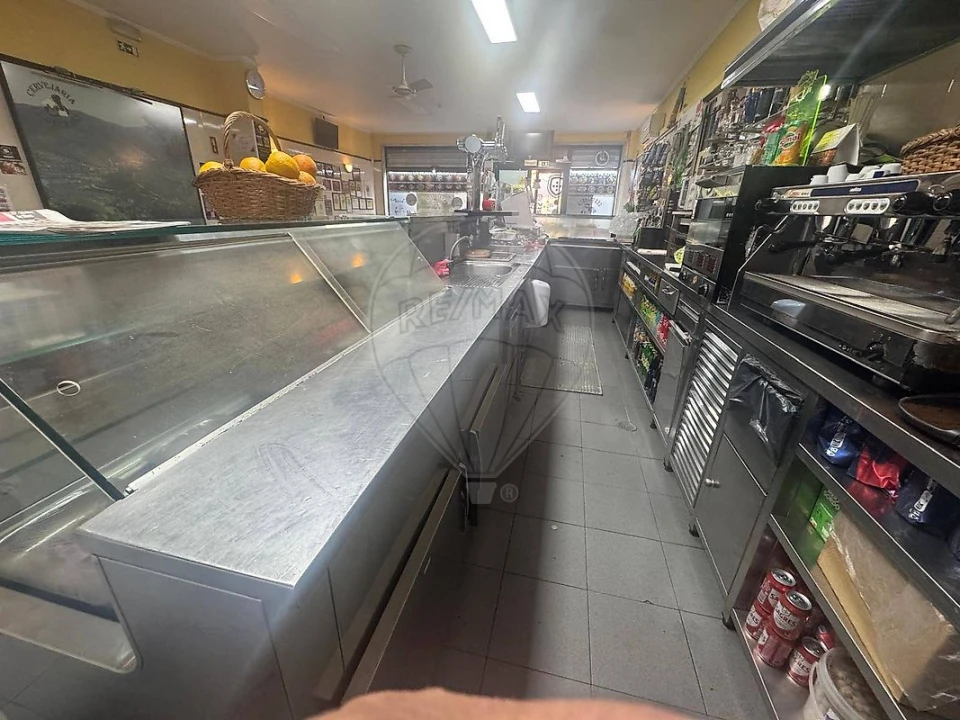 Negócio para Venda em Loures Foto 15