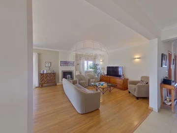 Moradia T3 para Venda em Mafra