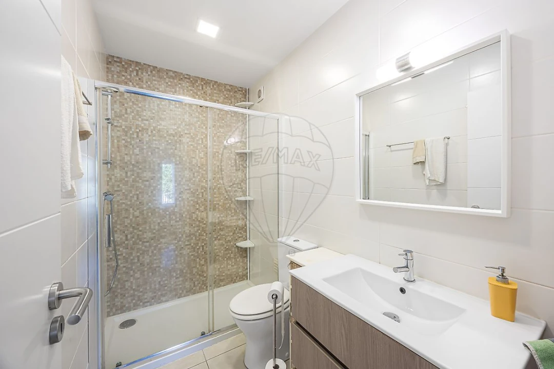 Apartamento T3 para Venda em Olivais Foto 8