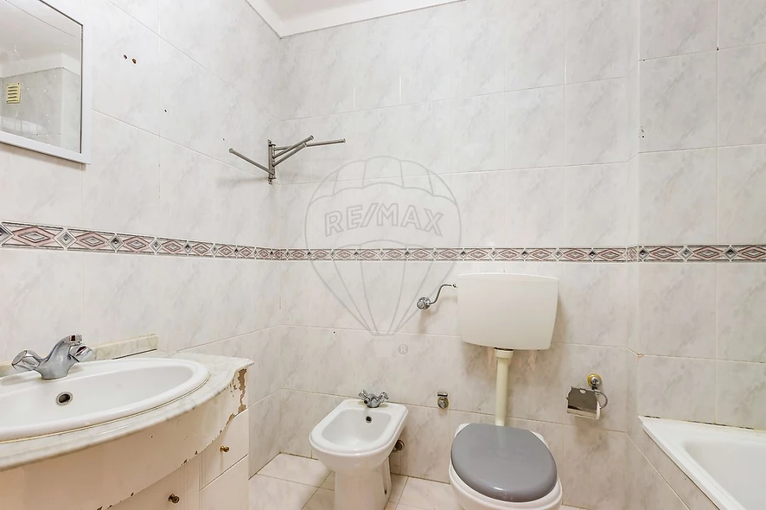 Apartamento T2 para Venda em Baixa da Banheira e Vale da Amoreira Foto 8