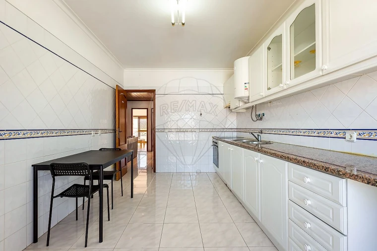 Apartamento T2 para Venda em Baixa da Banheira e Vale da Amoreira Foto 7