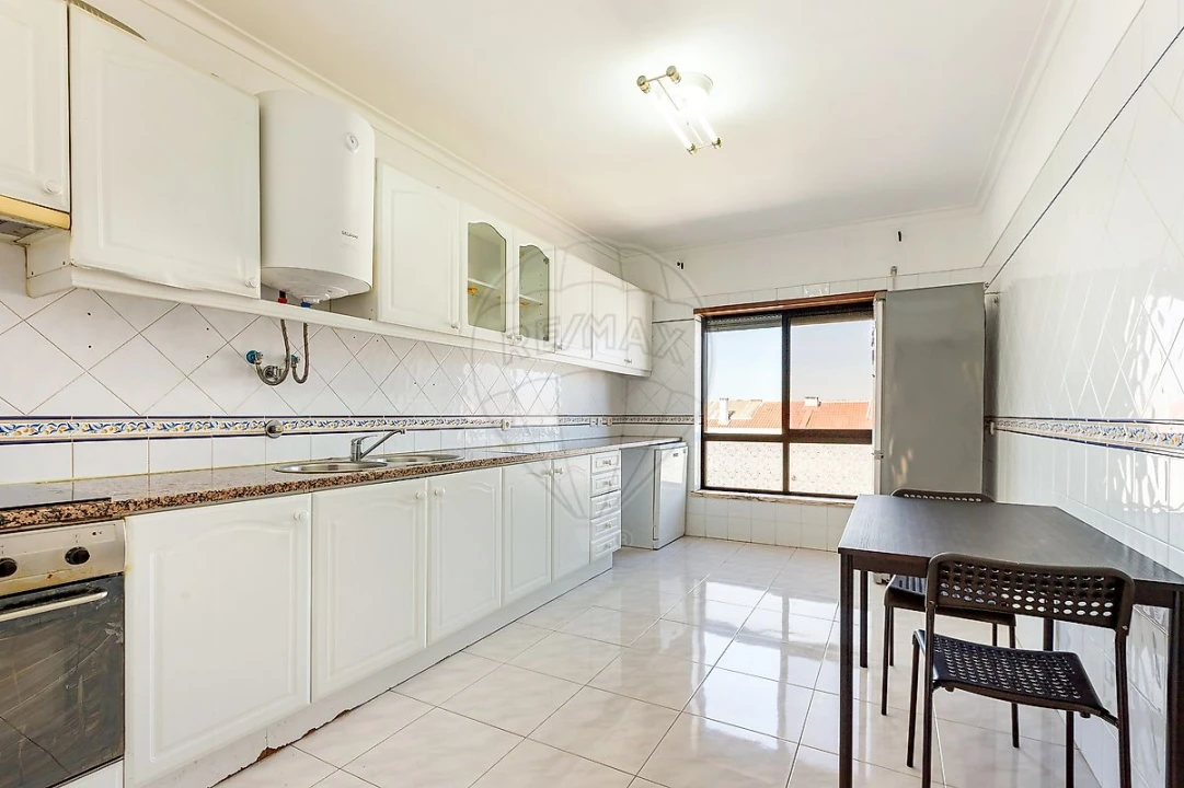 Apartamento T2 para Venda em Baixa da Banheira e Vale da Amoreira Foto 6