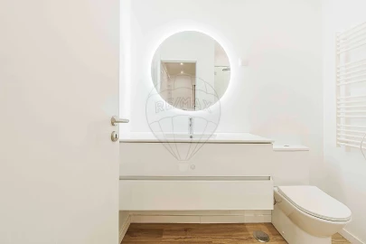 Apartamento T3 para Venda em Benfica